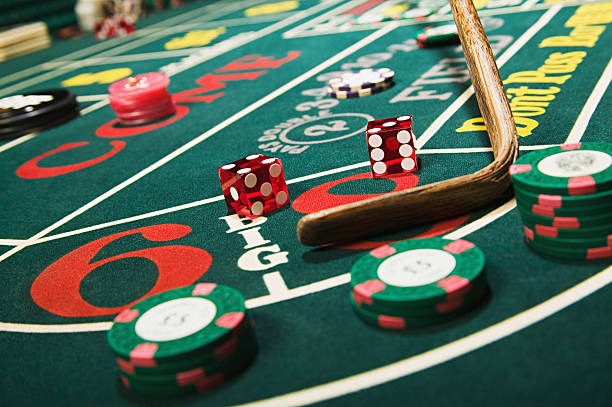 gtrtoto Auto Roulette live dealer studio with mobile interface